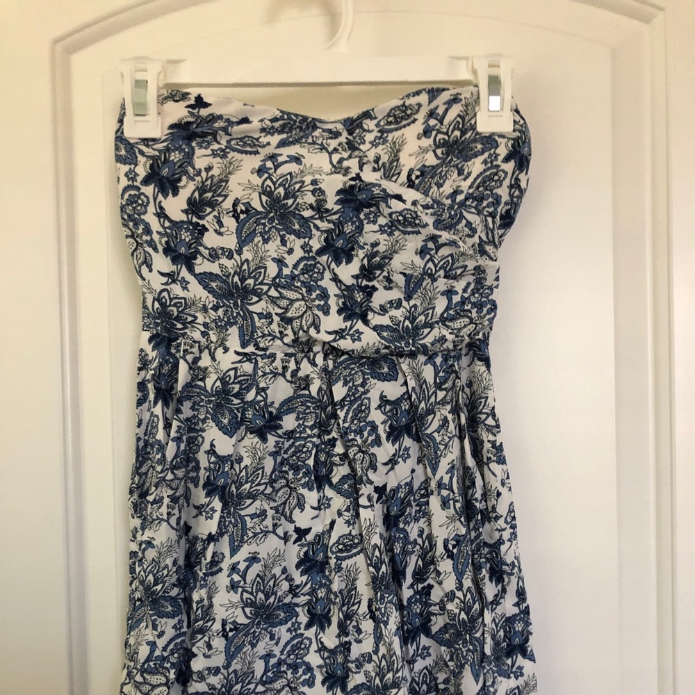 Cute blue floral mini dress